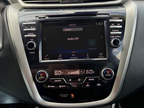 Used 2023 Nissan Murano SV AWD/4WD image 19