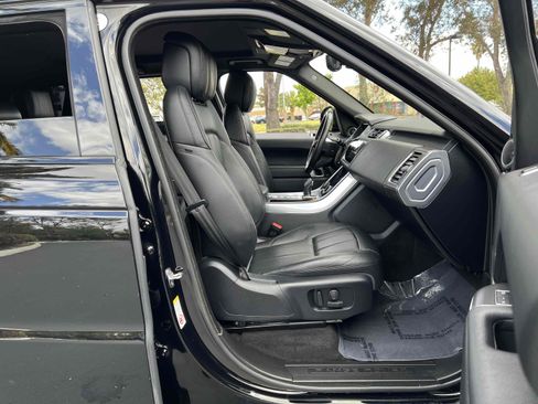 Used 2020 Land Rover Range Rover Sport SE AWD/4WD image 35