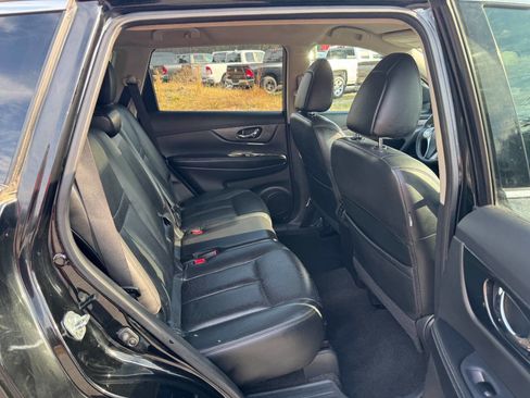 Used 2015 Nissan Rogue SL image 14