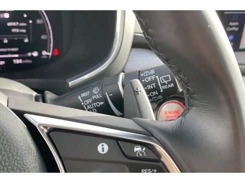 Certified 2025 Acura MDX w/Technology Package image 40