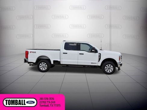 Used 2024 Ford F250 XLT w/ FX4 Off-Road Package image 8