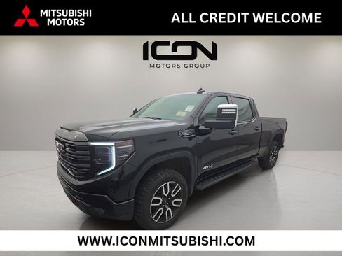 Used 2024 GMC Sierra 1500 AT4 w/ Technology Package AWD/4WD image 1