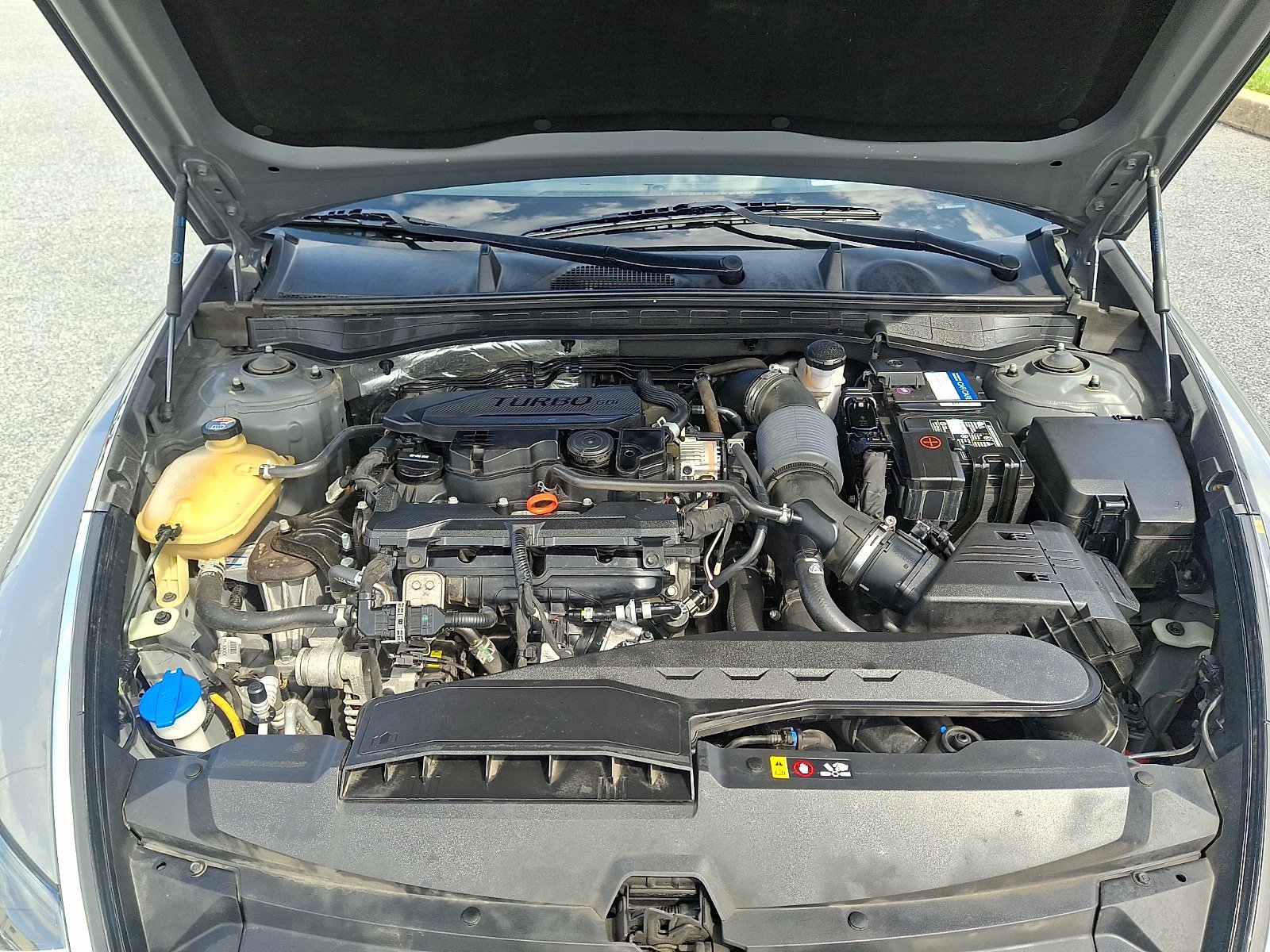 Used 2021 Hyundai Sonata Limited w/ Preferred Accessory Package FWD image 32