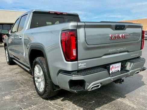 Used 2024 GMC Sierra 1500 Denali w/ Technology Package AWD/4WD image 13