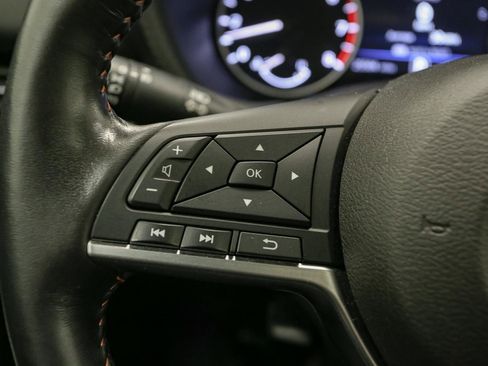 Used 2020 Nissan Sentra SR w/ Premium Package FWD image 33