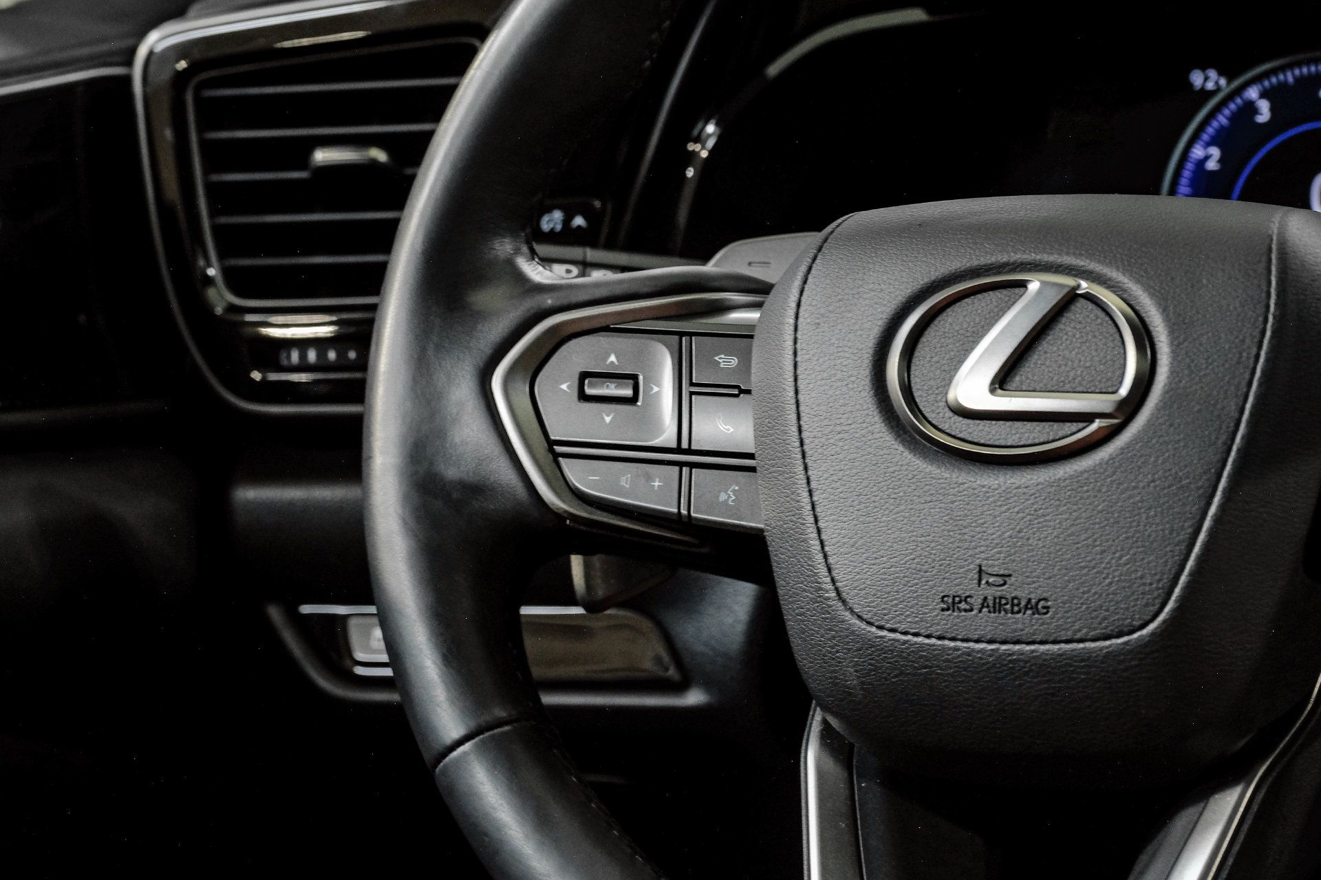 Used 2025 Lexus NX 250 FWD w/ Cold Area Package image 25