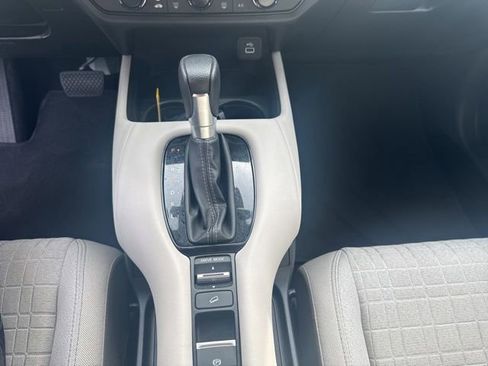 Used 2024 Honda HR-V LX image 18