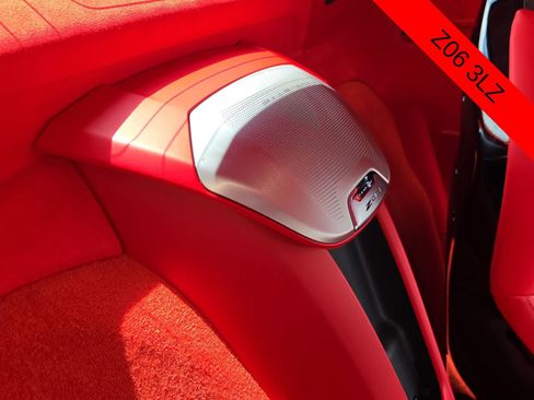Used 2024 Chevrolet Corvette Z06 RWD image 16