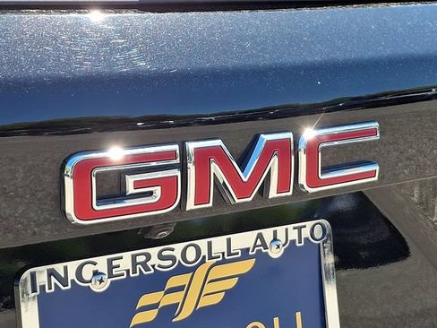 Used 2025 GMC Terrain Elevation AWD/4WD image 32