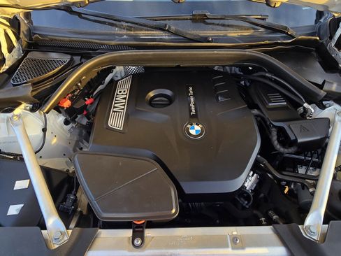 Used 2019 BMW X3 sDrive30i w/ Driving Assistance Package image 11