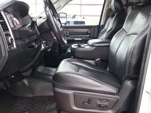 Used 2018 RAM 2500 Laramie AWD/4WD image 6