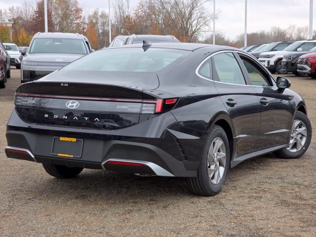 Certified 2026 Hyundai Sonata SE FWD image 23