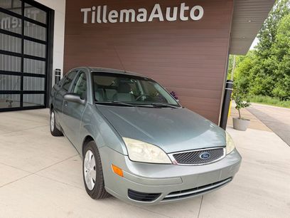 Used 2006 Ford Focus ZX4 Sedan