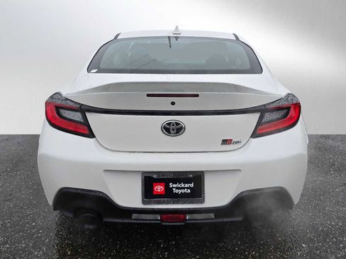 New 2026 Toyota GR86 Premium image 4