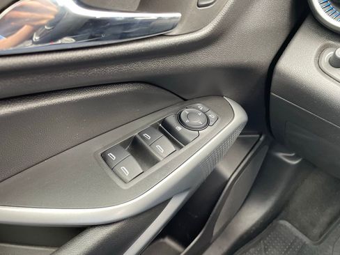 Used 2025 Chevrolet Trax LS FWD image 12