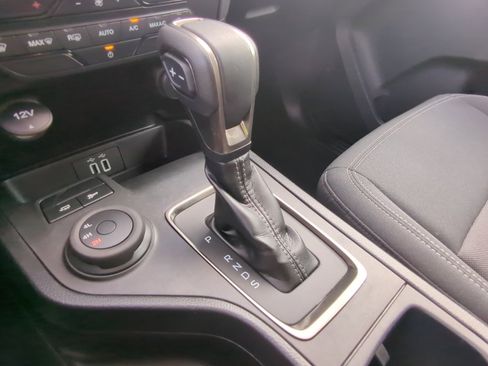 Used 2022 Ford Ranger XLT w/ Equipment Group 301A Mid image 17