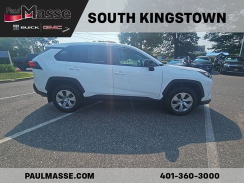 Used 2023 Toyota RAV4 LE AWD/4WD image 4