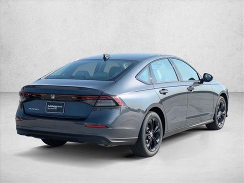New 2025 Honda Accord SE image 2