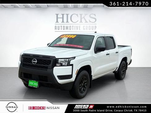 Certified 2025 Nissan Frontier S AWD/4WD image 1