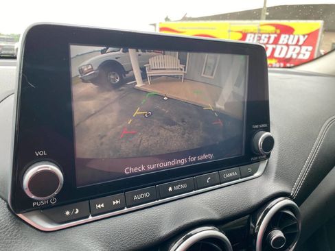 Used 2020 Nissan Sentra SV FWD image 16