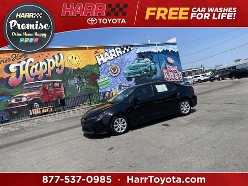 Certified 2024 Toyota Corolla LE FWD image 1