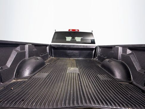 Used 2022 RAM 2500 Big Horn image 35