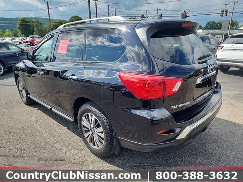 Used 2019 Nissan Pathfinder S AWD/4WD image 6