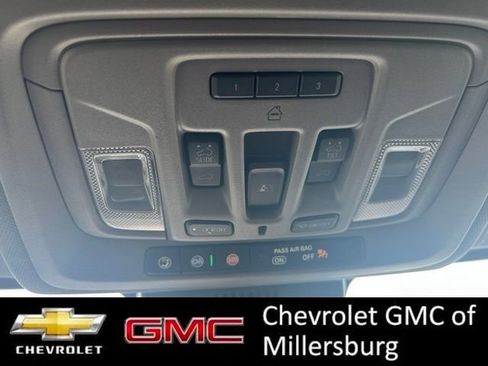 Used 2024 GMC Sierra 3500 Denali AWD/4WD image 25