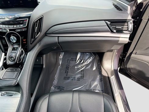 Used 2020 Acura RDX FWD image 18