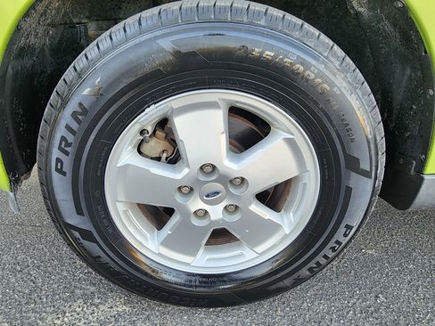 Used 2012 Ford Escape XLT image 38