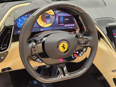 Used 2024 Ferrari Roma Spider image 35
