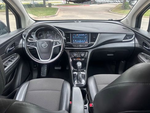 Used 2019 Buick Encore Preferred FWD image 19