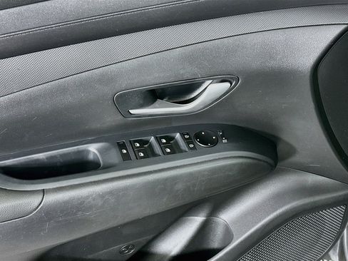 Used 2025 Hyundai Tucson SEL FWD image 15