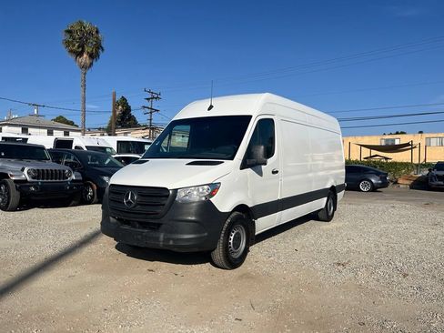 Used 2021 Mercedes-Benz Sprinter 2500 w/ Driver Convenience Package image 1