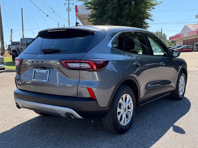 Used 2024 Ford Escape Active FWD image 5