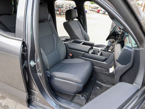 Certified 2025 Toyota Tundra SR w/ SR Tow Package image 35