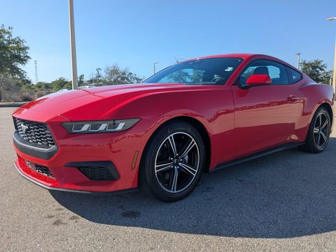 Used 2024 Ford Mustang Premium RWD image 9