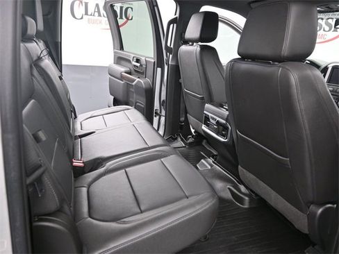 Used 2023 GMC Sierra 2500 SLT w/ SLT Premium Package image 17