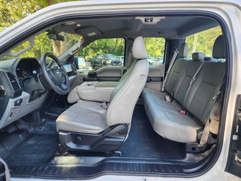 Used 2017 Ford F150 XL w/ Equipment Group 101A Mid image 14