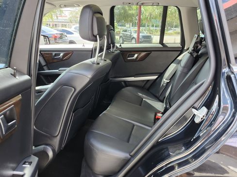 Used 2015 Mercedes-Benz GLK 350 2WD image 3