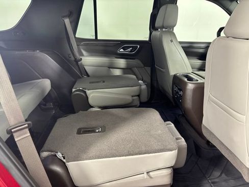 Used 2021 Chevrolet Tahoe LT w/ LT Signature Package AWD/4WD image 27
