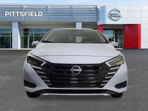 New 2025 Nissan Versa SV w/ Trunk Package image 8