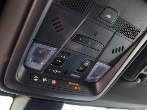 Used 2024 Cadillac XT5 Premium Luxury image 21