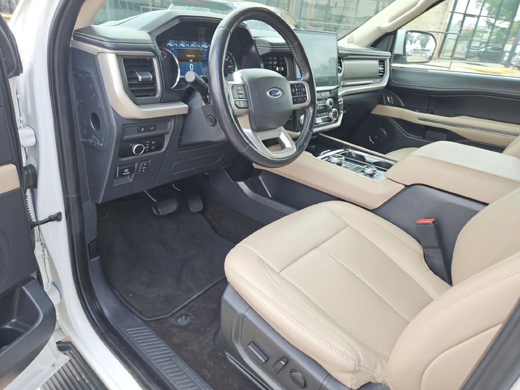 Used 2023 Ford Expedition Max XLT AWD/4WD image 13