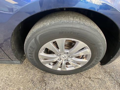 Used 2015 Honda Odyssey EX image 20