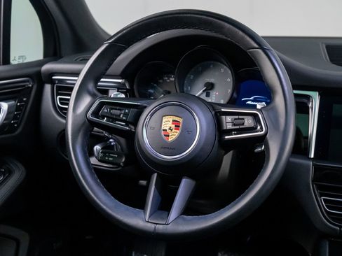 Certified 2022 Porsche Macan S w/ Premium Package Plus image 12
