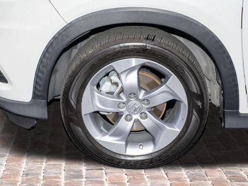 Used 2021 Honda HR-V LX image 37