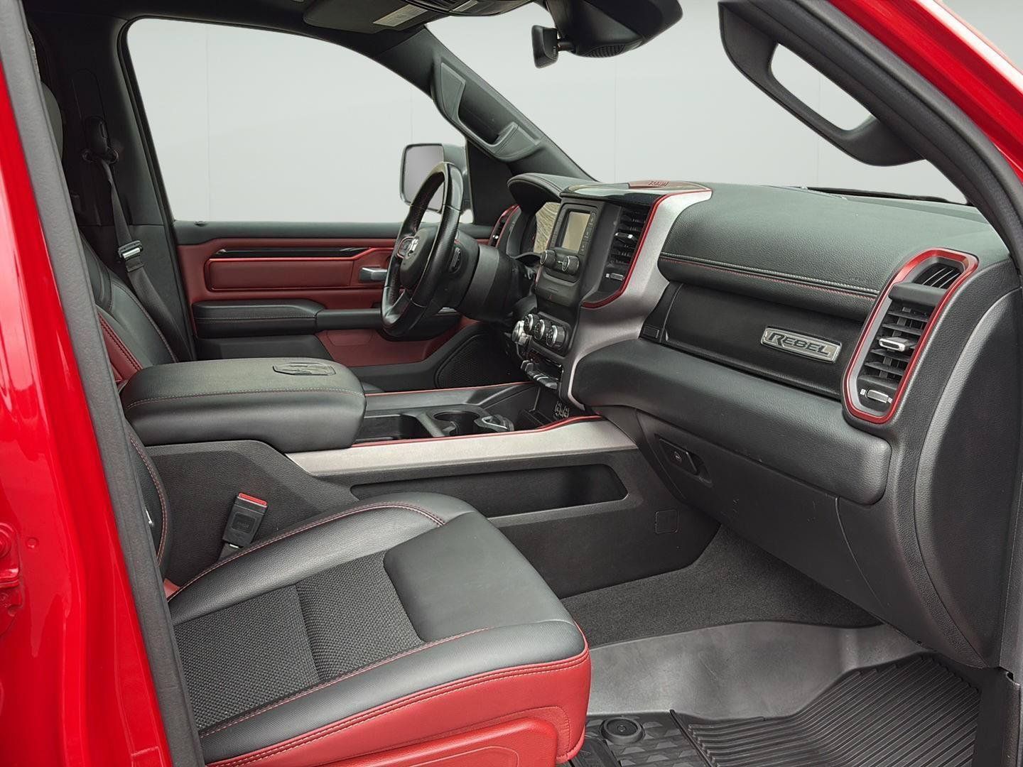 Used 2022 RAM 1500 Rebel AWD/4WD image 24