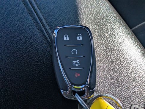 Used 2024 Chevrolet Malibu LT image 29