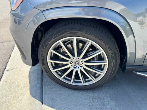 New 2025 Mercedes-Benz GLS 580 580 4MATIC image 14